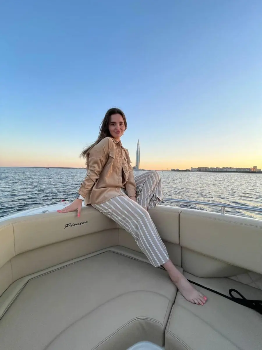 Ksenia escort in Rome