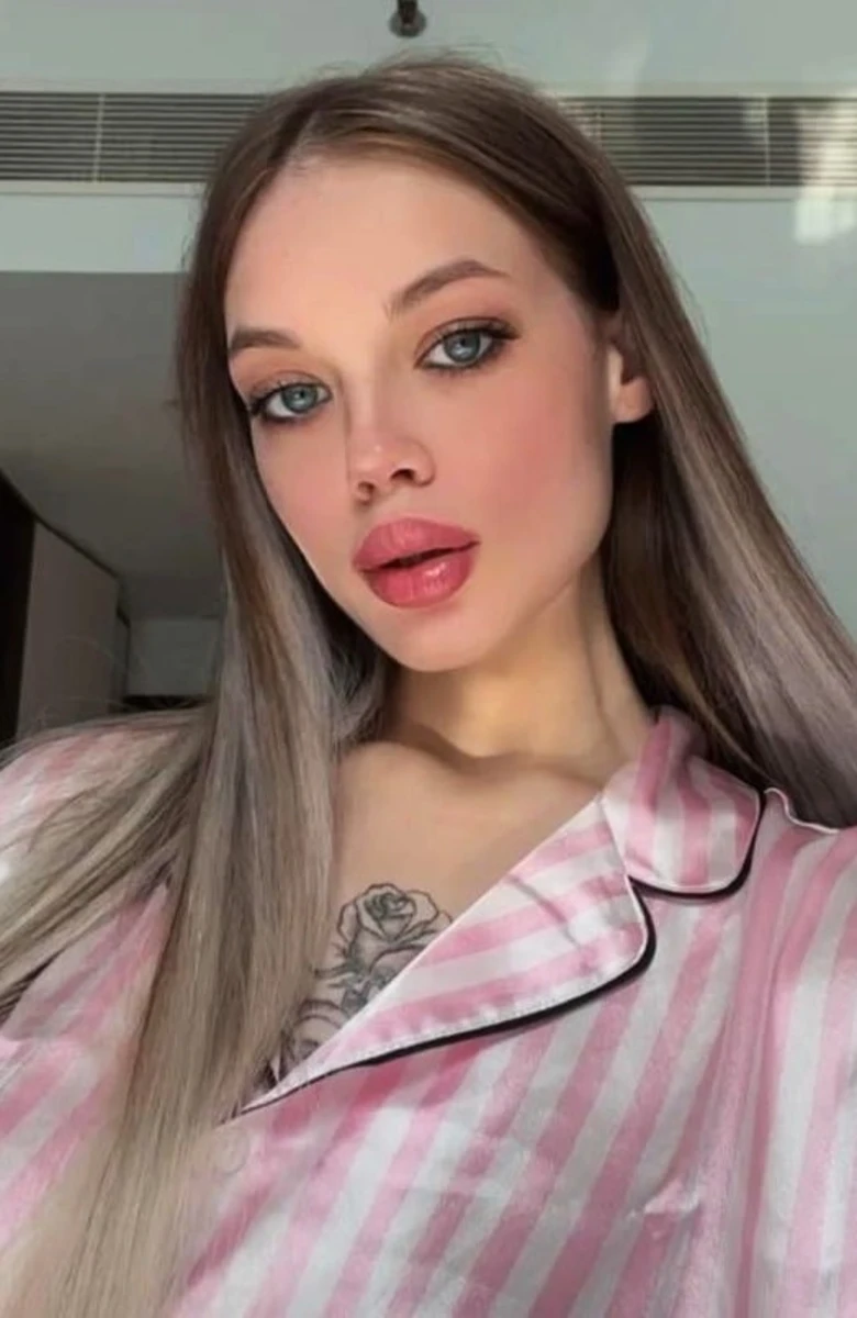 Lakshmi escort in Milan
