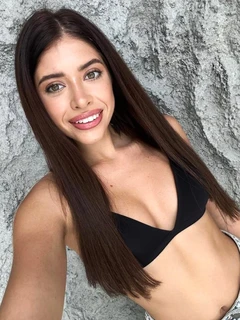 Lana escort in Milan