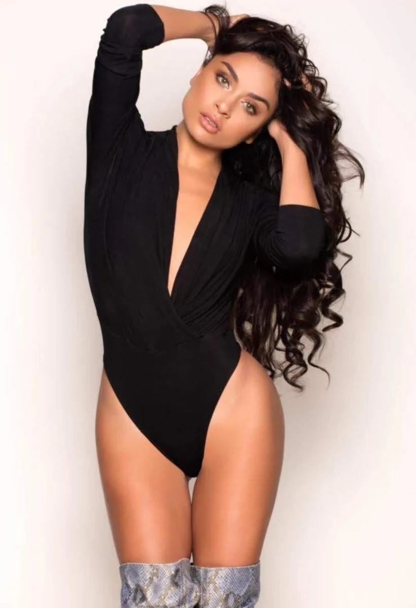 Lana escort in Rome