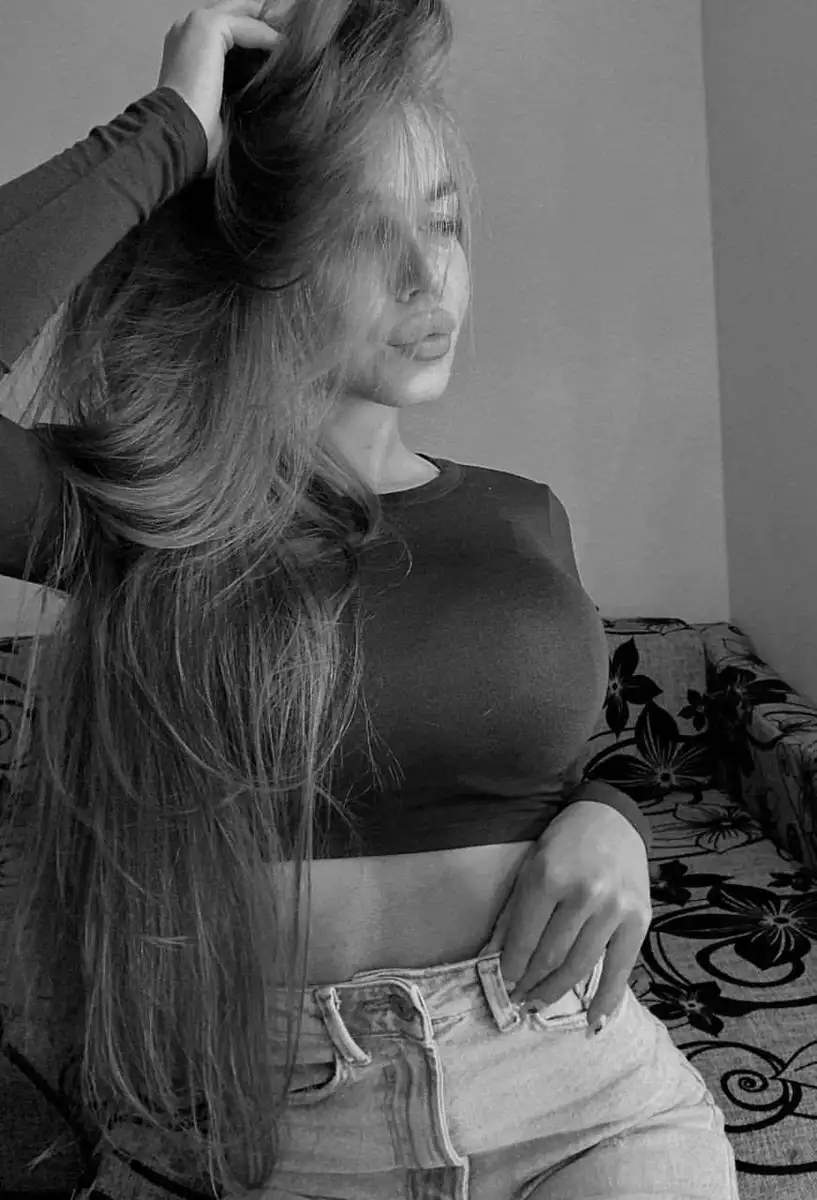 Lana escort in Rome
