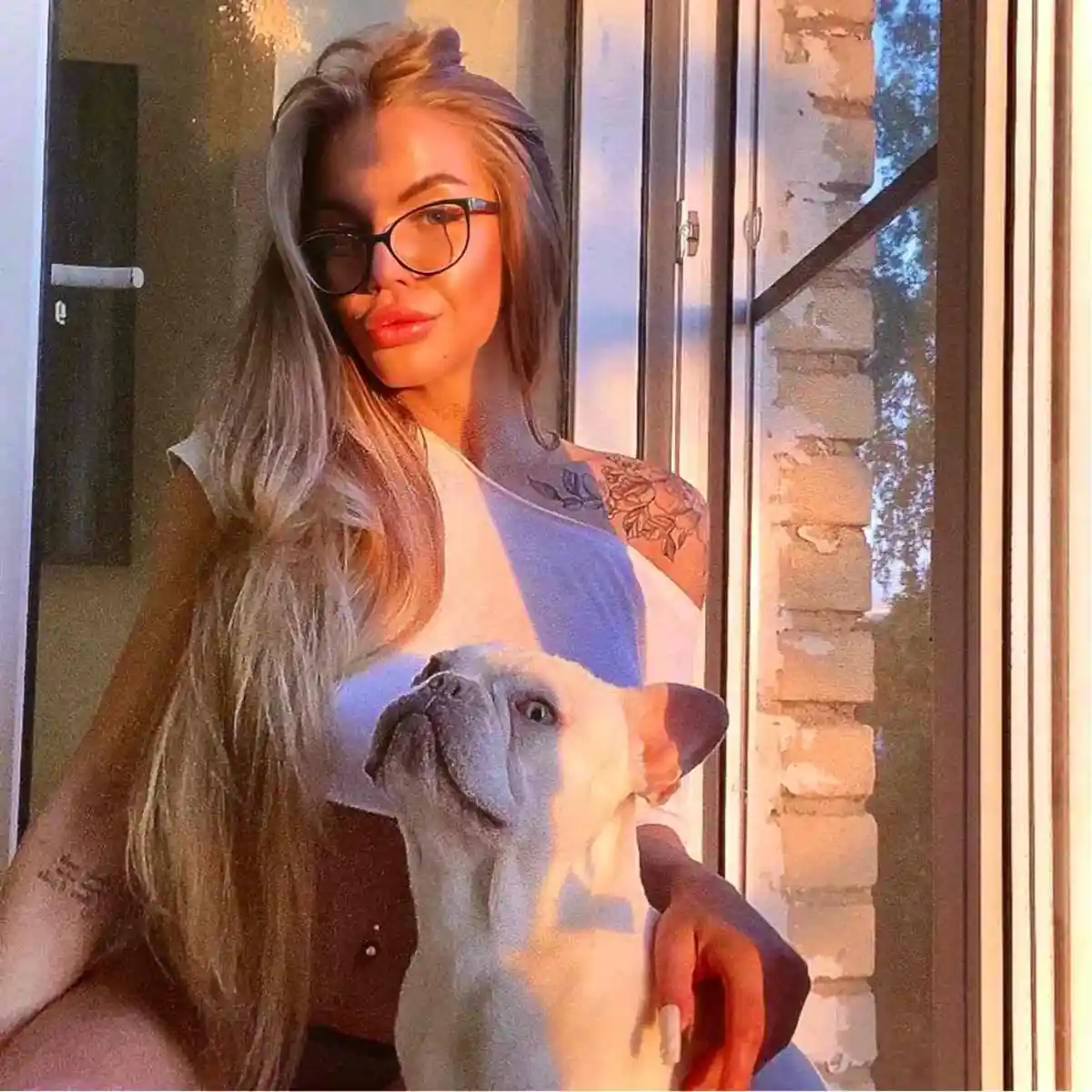 Lana escort in Rome