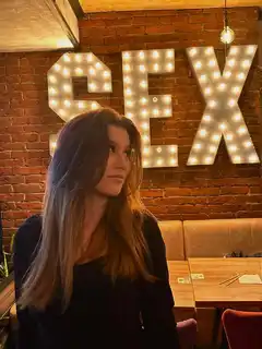 Lena escort in Rome