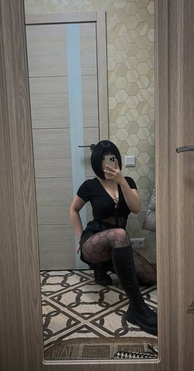 Leyla escort in Rome