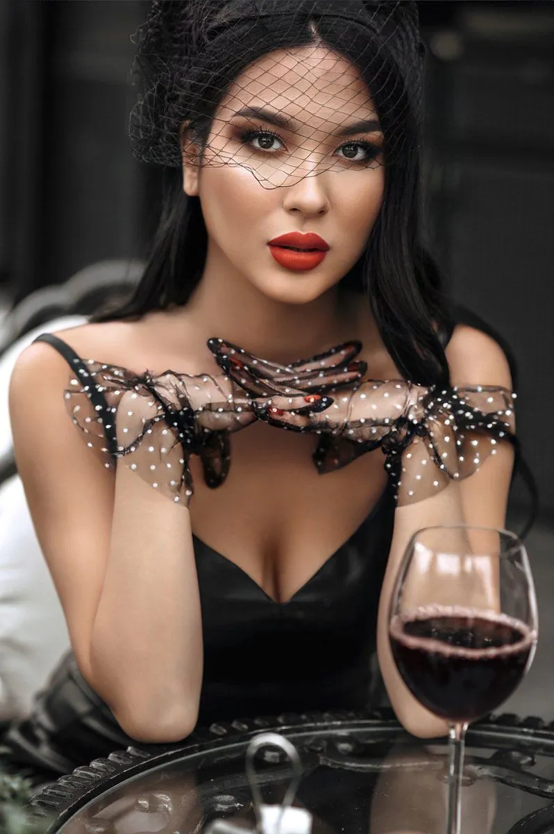 Lila escort in Rome