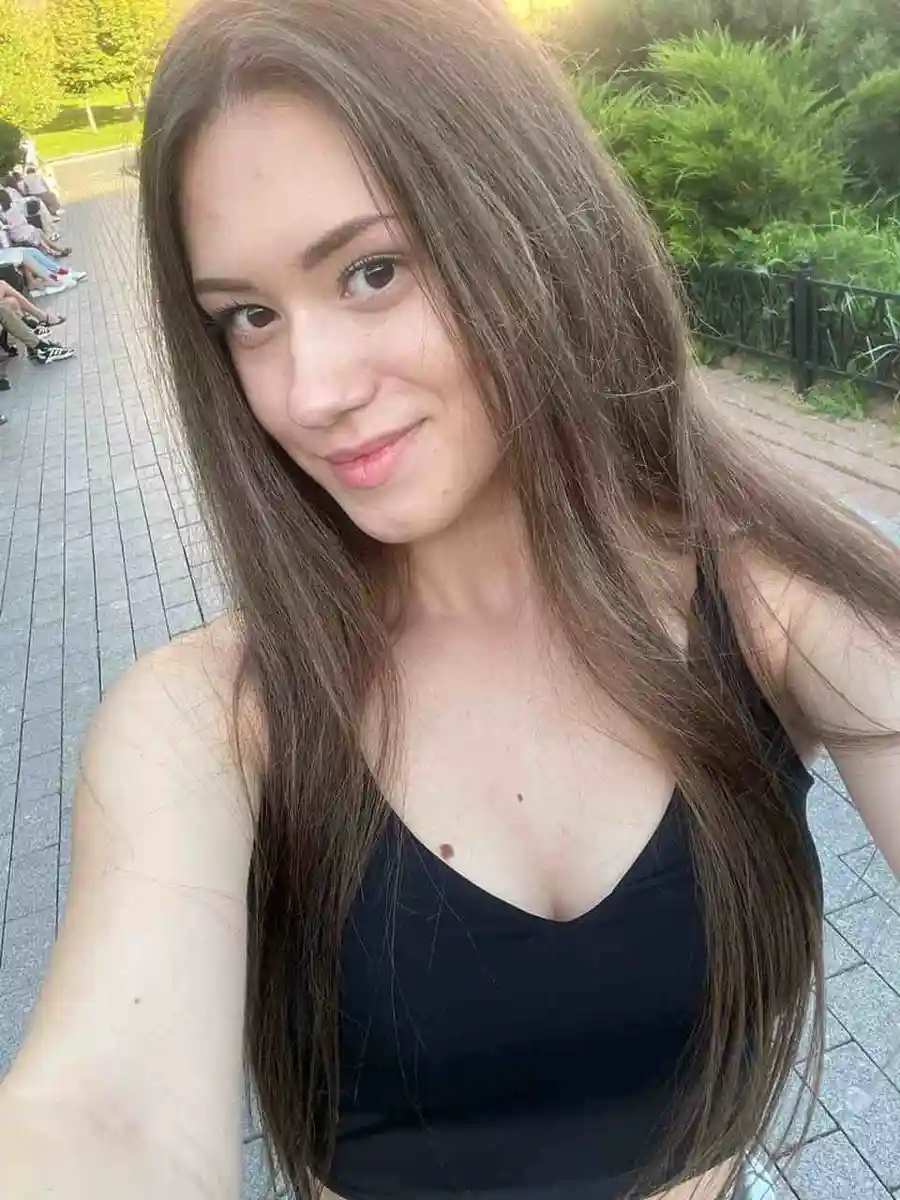 Lily escort in Rome