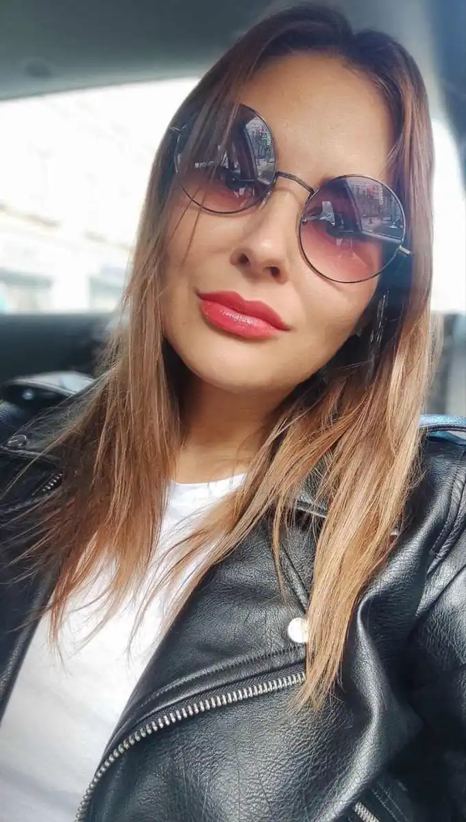 Liz escort in Rome