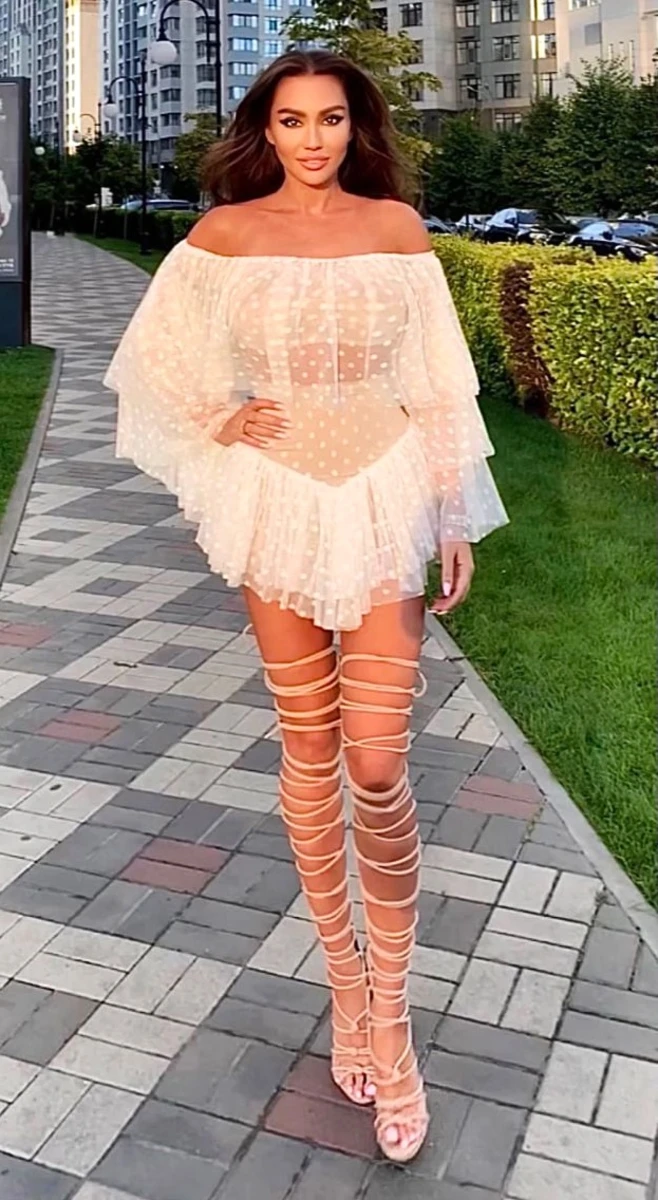 Lola escort in Milan