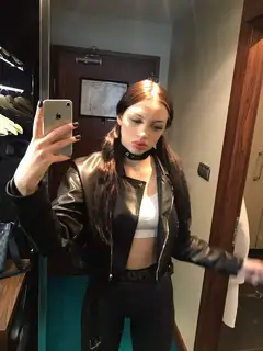 Lucy escort in Rome