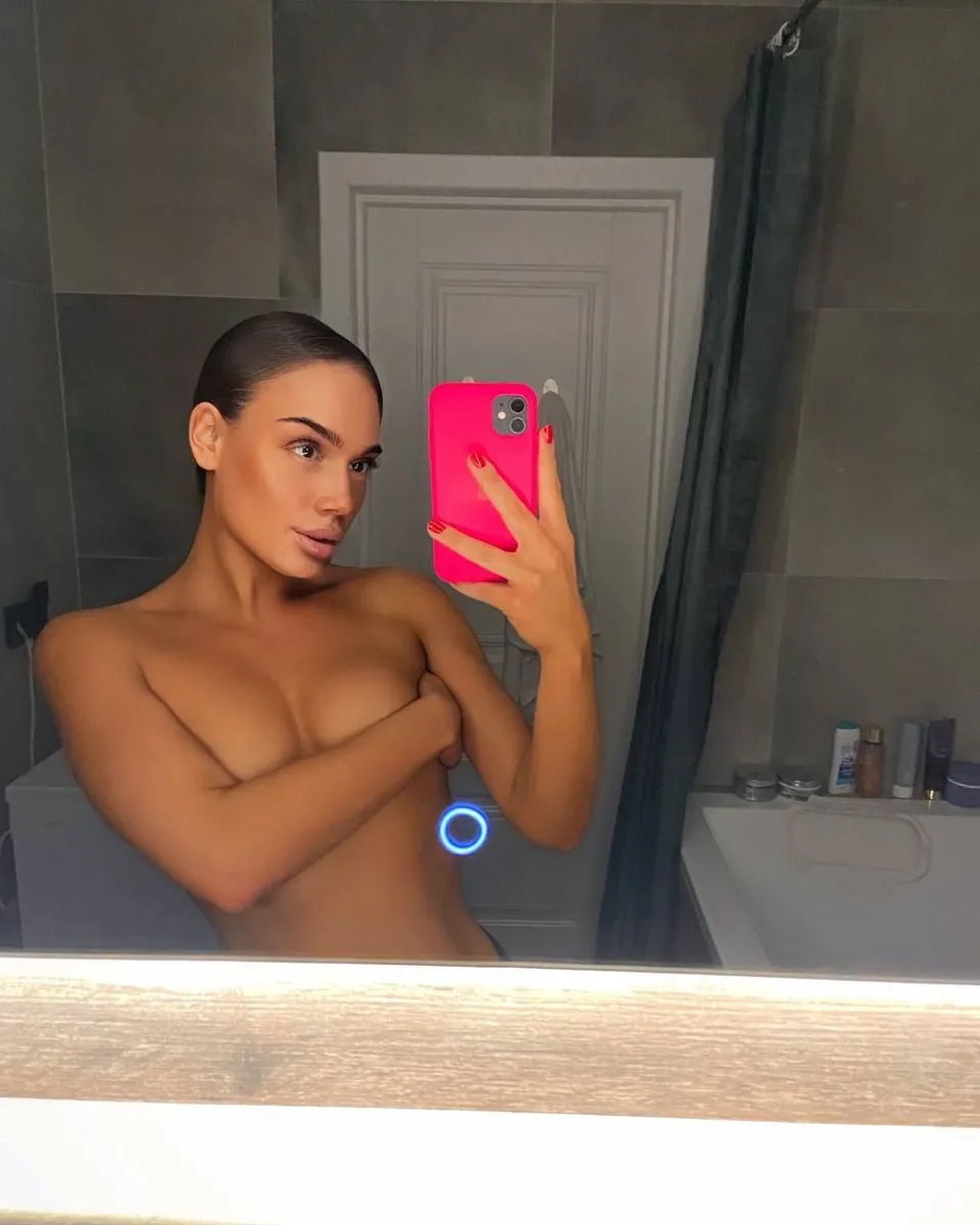 Lukeriya escort in Rome