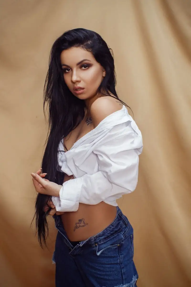 Luna escort in Rome
