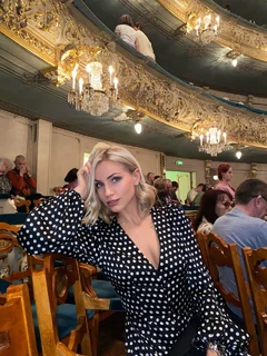 Lyubov escort in Rome