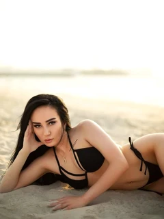 Malika escort in Milan