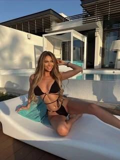 Maria escort in Milan