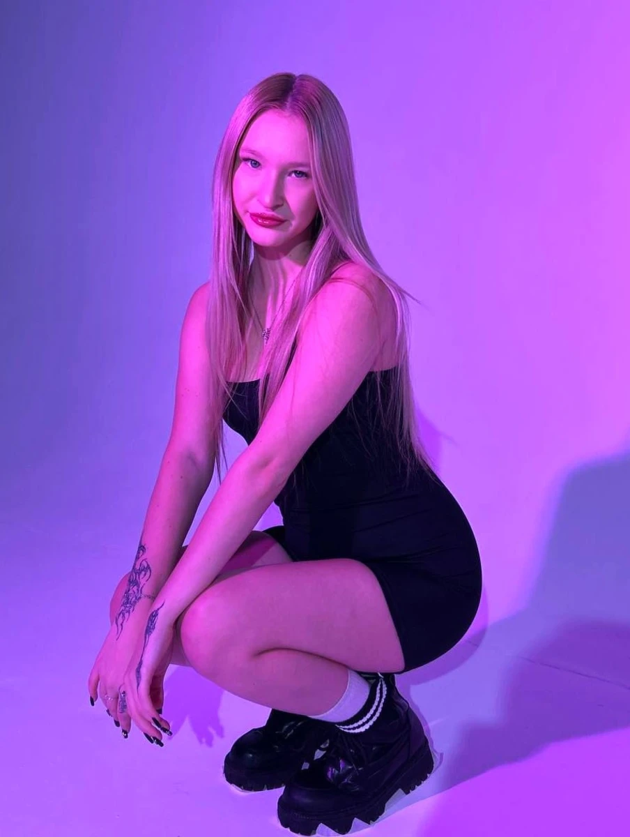 Masha escort in Milan
