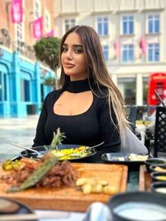 Maya escort in Rome