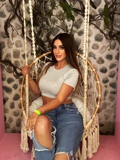 Maya escort in Rome