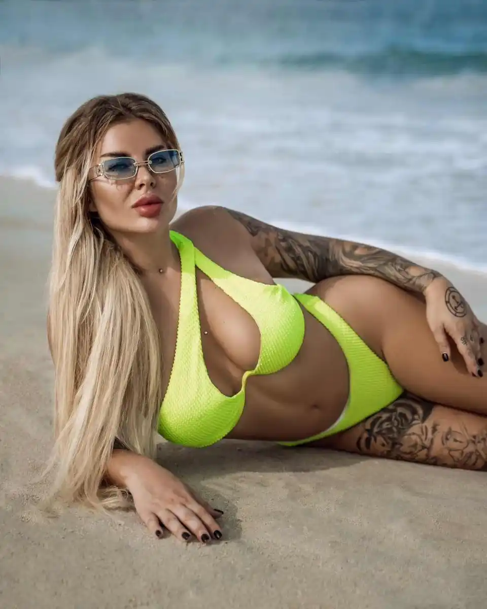 Mila escort in Rome