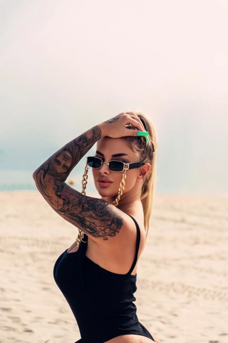 Mila escort in Rome