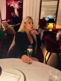 Mila escort in Rome