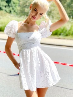 Milena escort in Milan