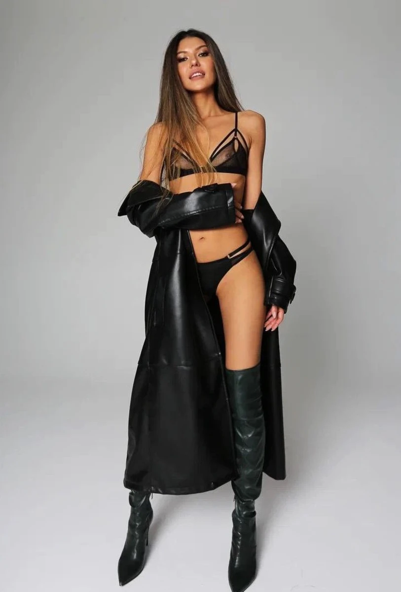 Miya escort in Milan