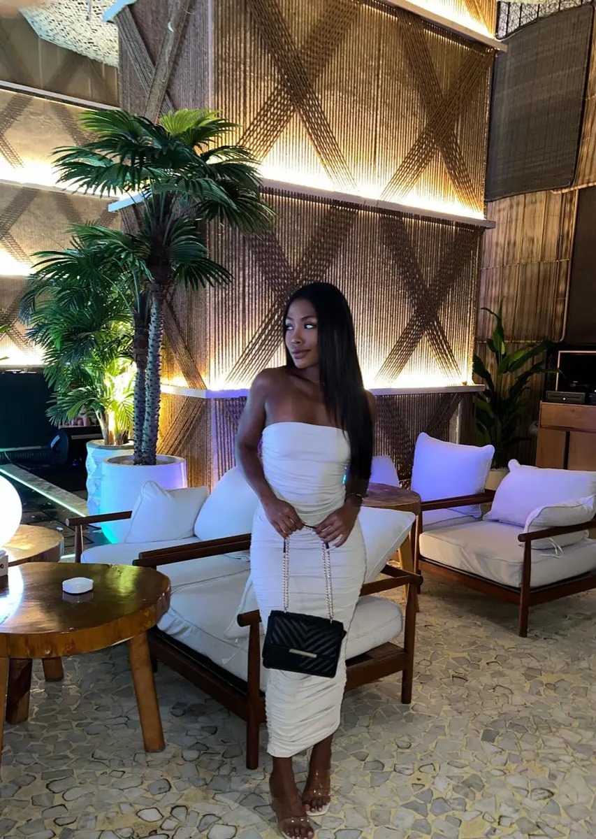 Naomi escort in Rome
