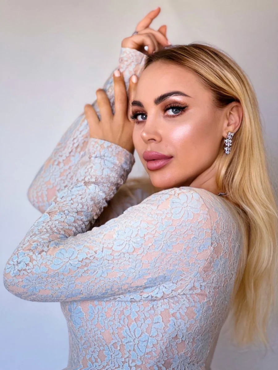 Nastya escort in Milan