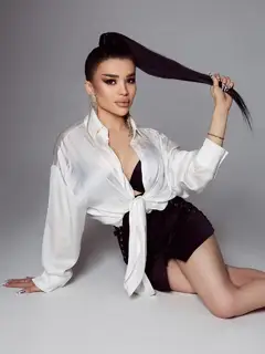 Naya escort in Rome
