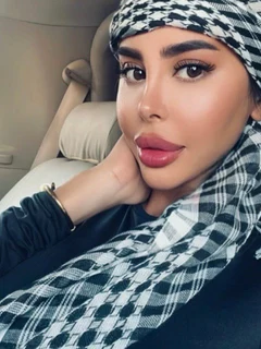 Nina escort in Milan