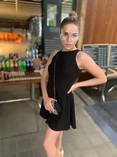 Olivia escort in Rome