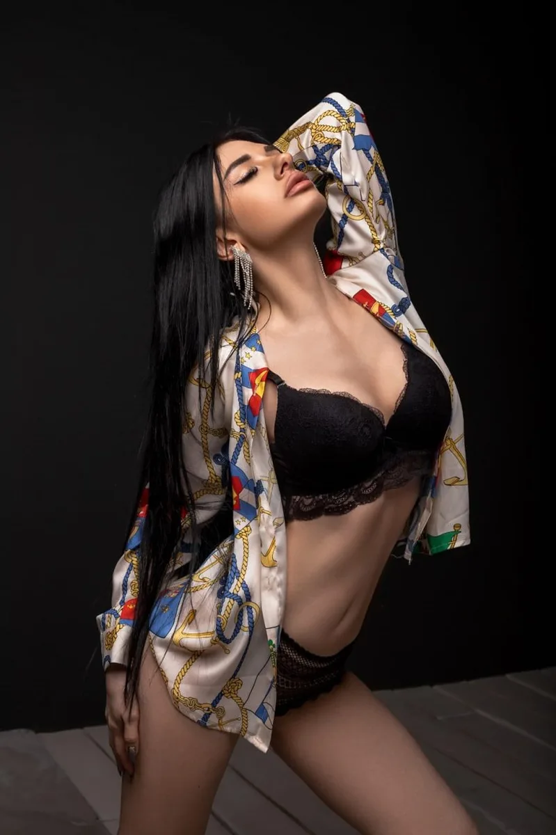 Rina escort in Rome