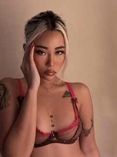 Rosie escort in Milan