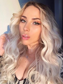 Sasha escort in Milan