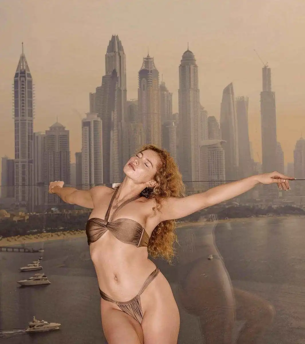Sonya escort in Rome