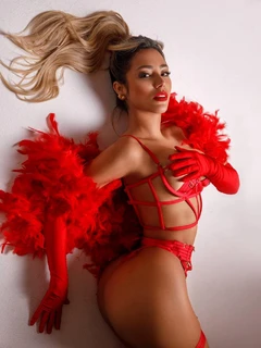Stepphie escort in Milan