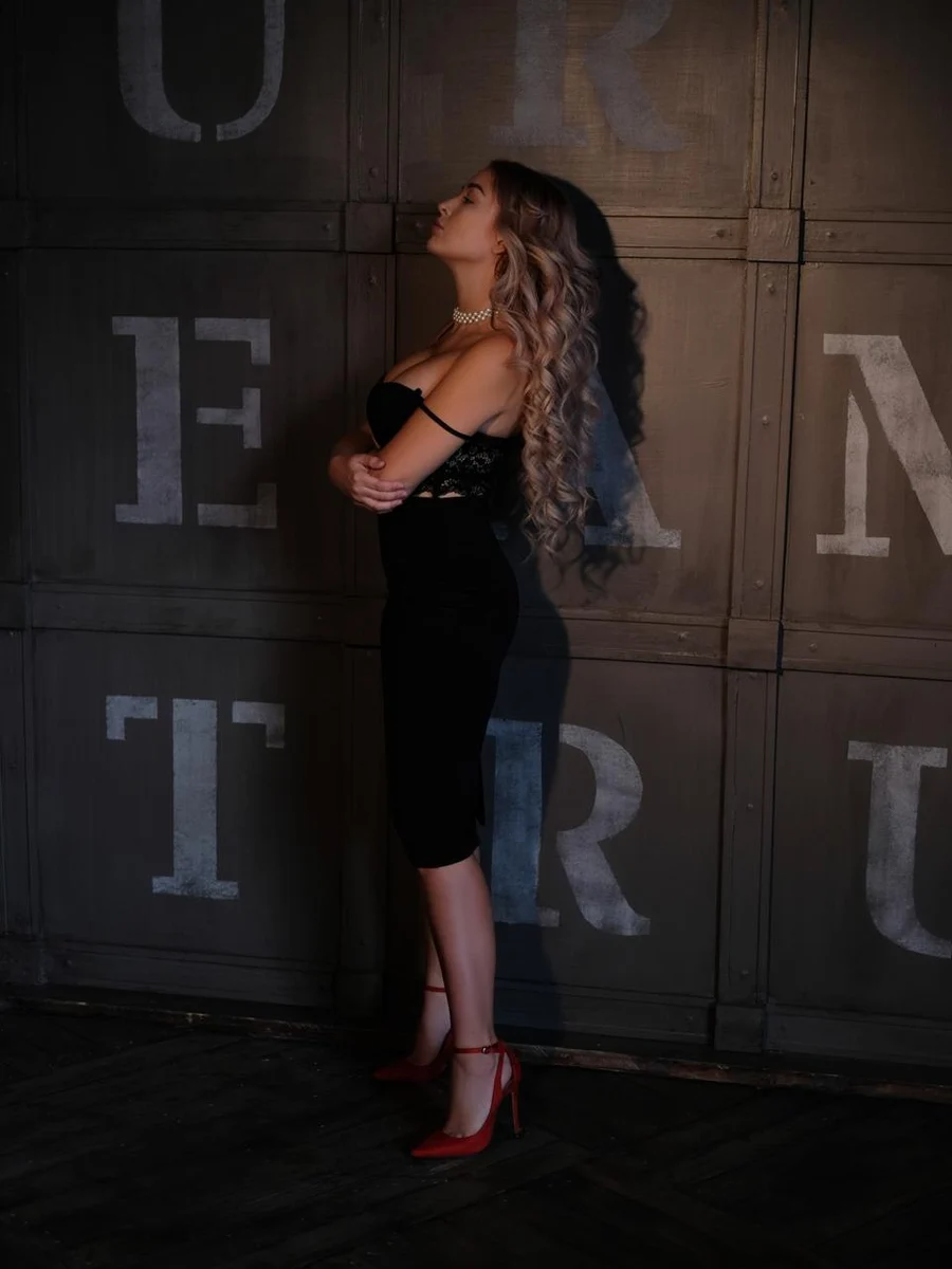 Sveta escort in Rome