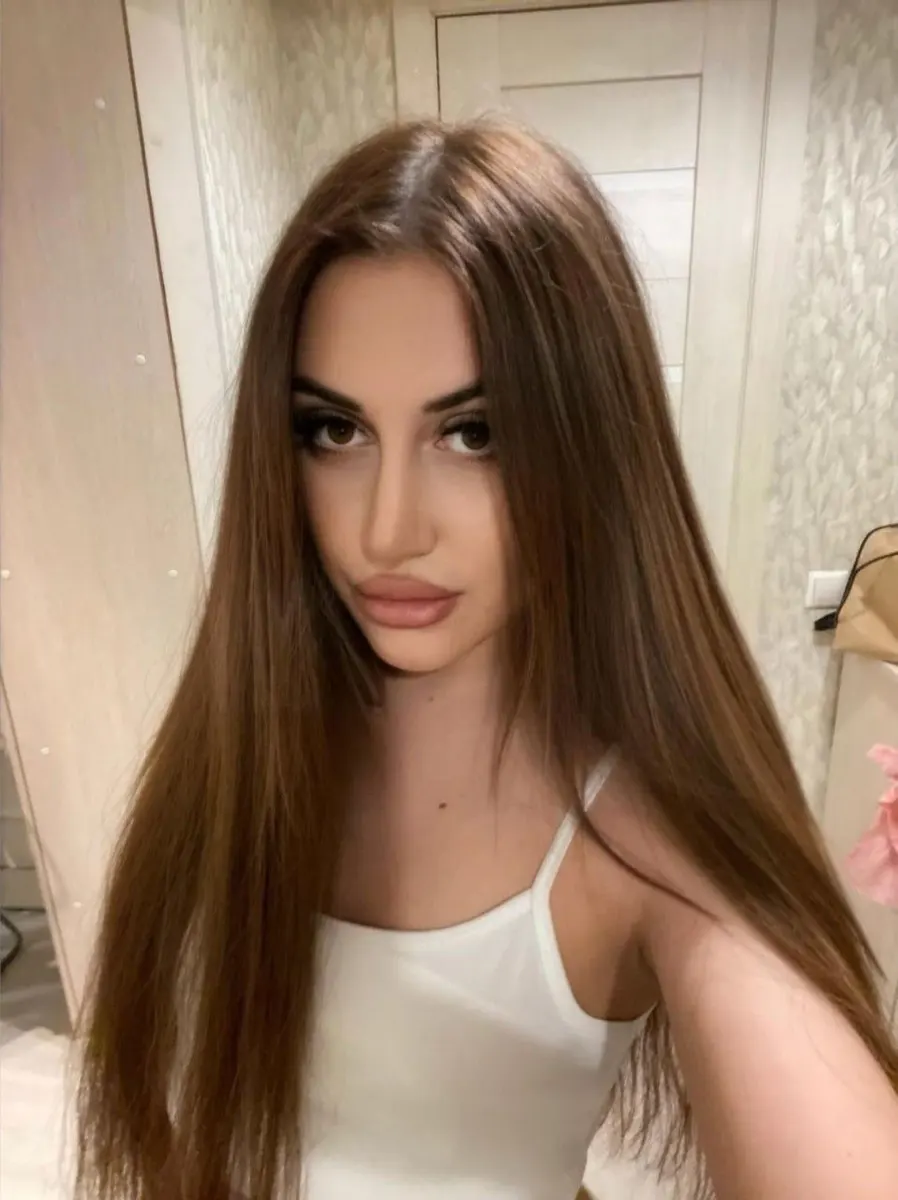 Ulyana escort in Rome