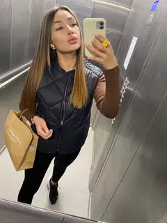 Vika escort in Rome