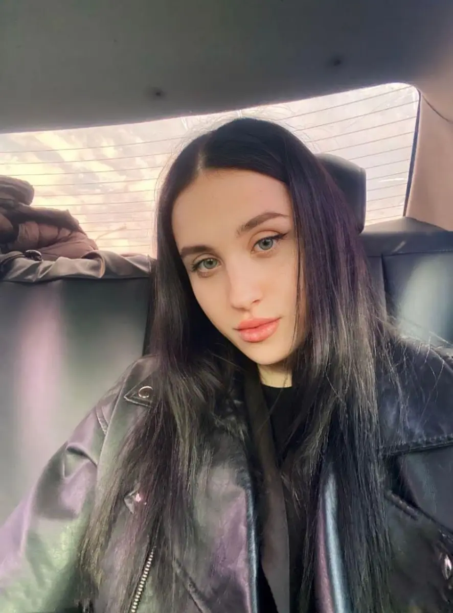 Viola escort in Rome