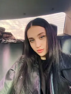 Viola escort in Rome