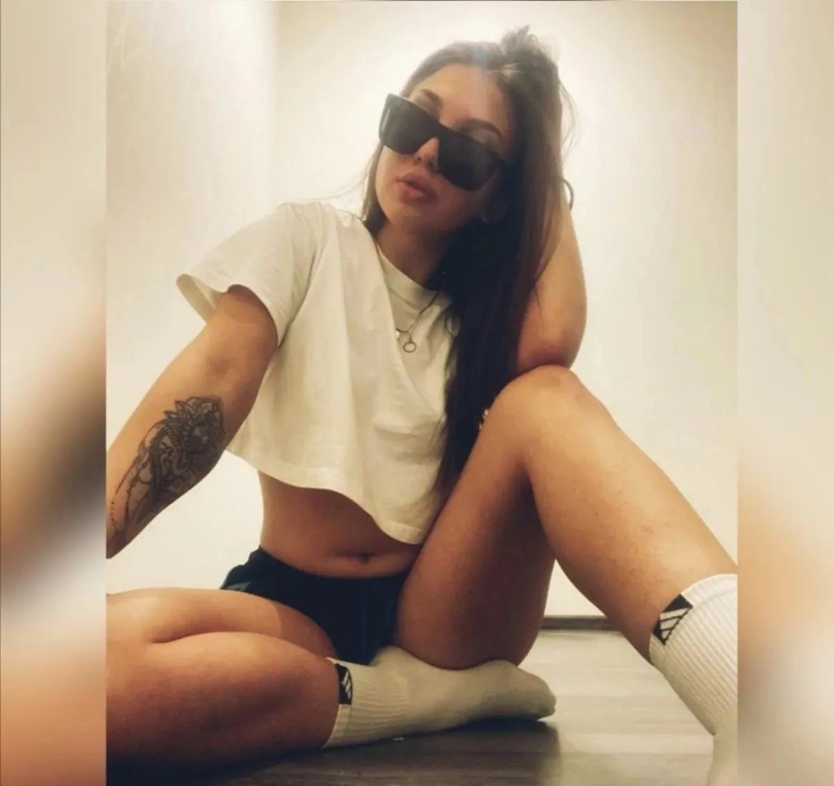 Violetta escort in Rome