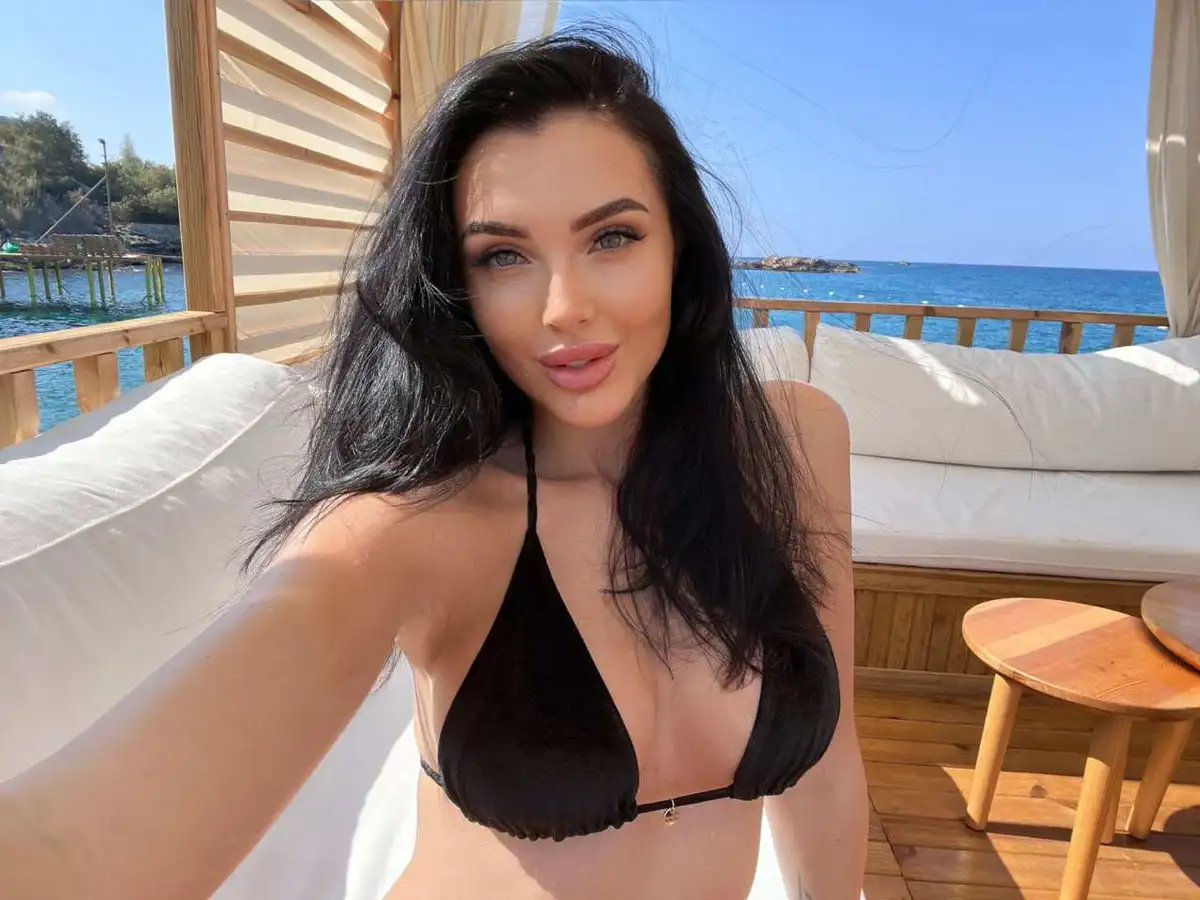 Vitalina escort in Rome