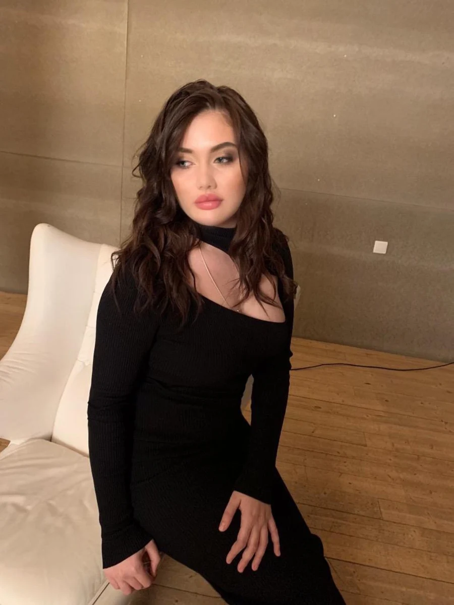 Vlada escort in Rome