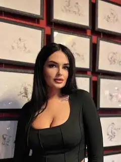 Zarina escort in Rome